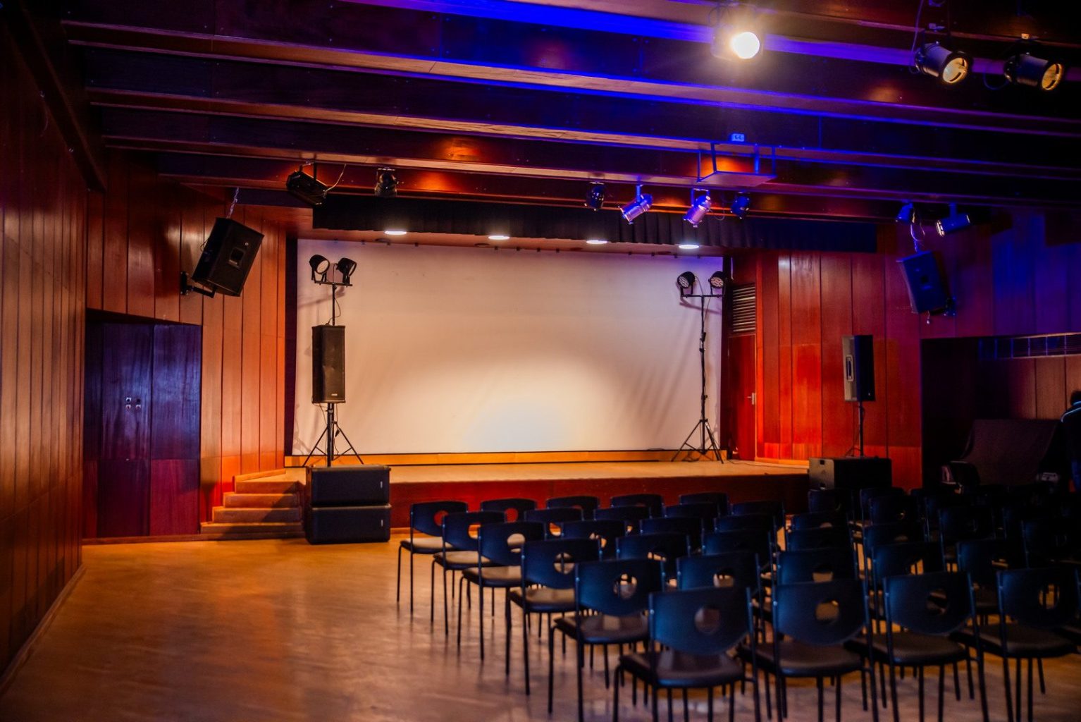 PKC - mažoji salė 1